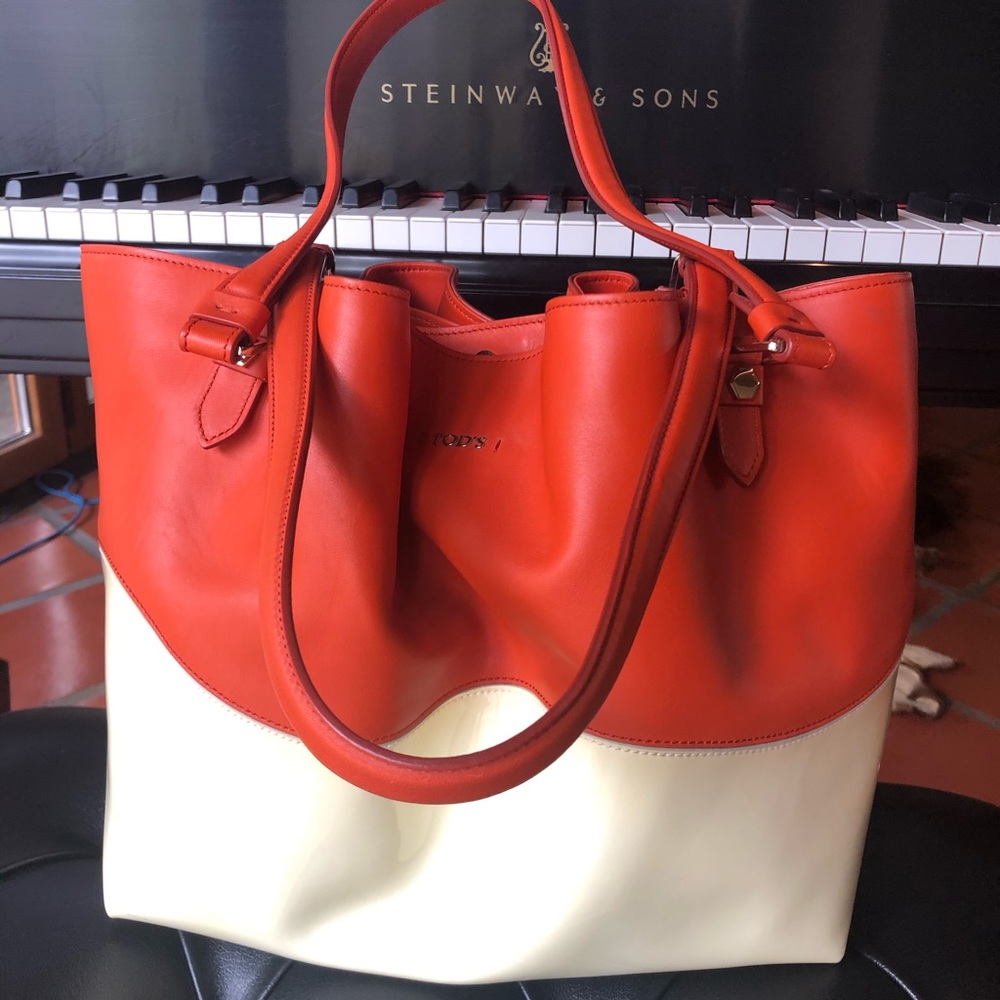 Tods Creamsicle Bucket Tote